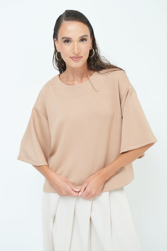 Elegant oversized top with wide sleeves wholesale