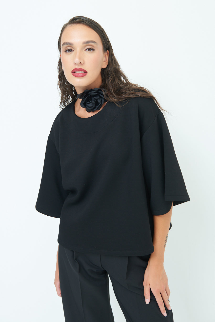 Elegant oversized top with wide sleeves wholesale