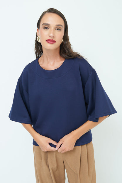 Elegant oversized top with wide sleeves wholesale