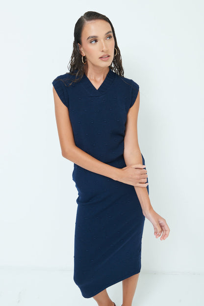Sleeveless knit top with textured pattern wholesale
