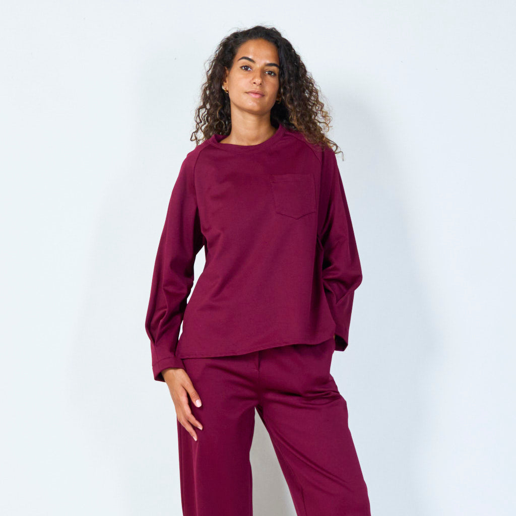 Long-sleeve basic pocket tee wholesale